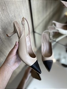 Scarpin Slingback Bege/Preto Lena