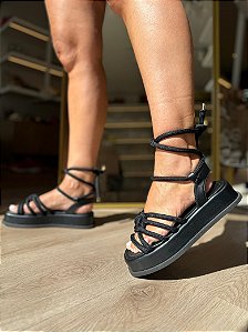 Papete Preta Com Tiras De Corda Elisa