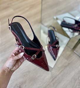 Sapatilha Slingback Cherry Com Fivelas Stefani