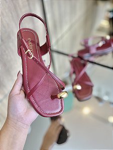 Sandália Rasteira Cherry Detalhe Aplicação Monique