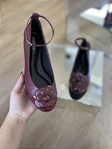 Sapatilha Cherry Detalhe de Flor Ayla