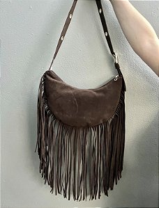 Bolsa Meia Lua Marrom Camurça Com Franja Milão