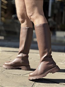 Bota Cano Longo Marrom Carmen