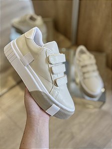 Tênis Off White/Bege Com Velcro Isa