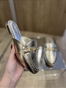 Mule Dourada Com Corrente Manuela