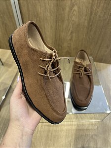 Mocassim Caramelo Em Camurça Com Cadarço Lídia