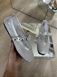 Sapatilha Prata De Tela Com Aplicações Prata Franci