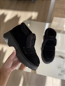 Bota Ankle Boot Preto Com Pelos Carla