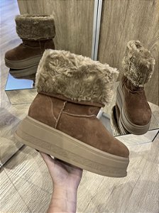 Bota De Pelos 2 Em 1 Camurça Caramelo Natasha