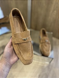 Mocassim em Couro Camurça Caramelo Bethy