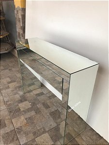 Aparador espelhada com 1 gaveta 