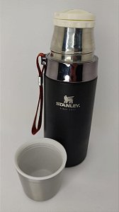 Garrafa Térmica Classica Stanley-550 ML-Preta