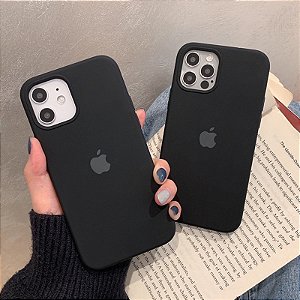 Capa de Silicone para Iphone 11 - Preto