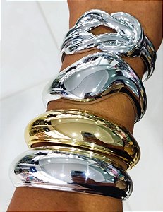 Bracelete Aberto Liso Médio Metal - Dourado 230