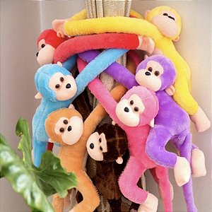 Macaco Pelúcia Com Som E Luz De Pendurar Antialérgico