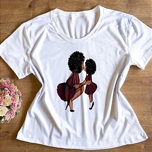 T-Shirt - Mãe e Filha Beijo