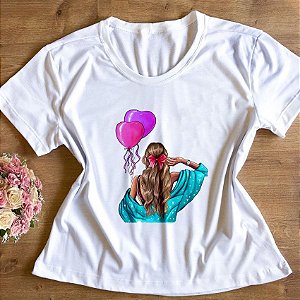 T-Shirt - Garota Balão Coração