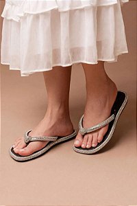 Chinelo Alto STE239 Salete Preto com Strass Chaton Sola e Cabedal