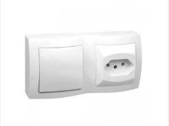 Interruptor + Tomada 2P+T 10A Branco SX Pial – 675064