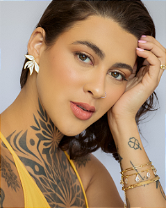 Brinco Lírio Branco