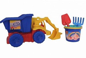 Caminhão Truck Vermelho com Pedal e Capacete - 9300C- Magic Toys - Real  Brinquedos