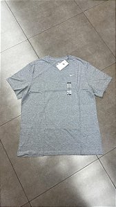 CAMISETA BASICA SWOOSH CINZA