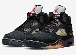 TÊNIS NIKE AIR JORDAN 5 RETRO GORE-TEX "OFF NOIR" (COMPLETO)