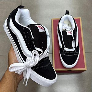 TÊNIS VANS KNU SKOOL BLACK WHITE (COMPLETO)