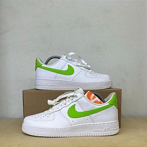 TÊNIS NIKE AIR FORCE 1 LOW WHITE ACTION GREEN (SEM CAIXA)