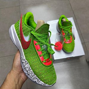TÊNIS NIKE LEBRON 20 STOCKING STUFFER (COMPLETO)