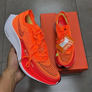 TÊNIS NIKE ZOOMX VAPORFLY NEXT% 2 TOTAL ORANGE (COMPLETO)