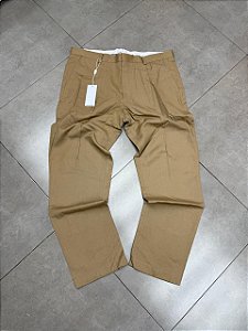 CALÇA LACOSTE SLIM FIT BROWN