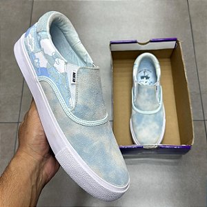 TÊNIS RAYSSA LEAL X NIKE SB ZOOM VERONA SLIP GLACIER BLUE (CAIXA DANIFICADA)