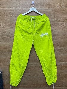 STUSSY X NIKE CALÇA BEACH BRIGHT CACTUS