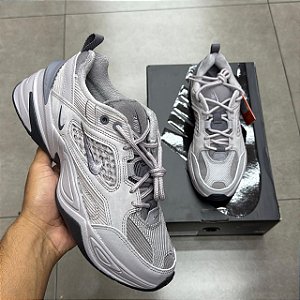 TÊNIS NIKE M2K TEKNO ATMOSPHERE GREY (COMPLETO)