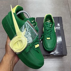 TÊNIS AMBUSH X NIKE AIR FORCE 1 LOW PINE GREEN AND CITRON (COMPLETO)