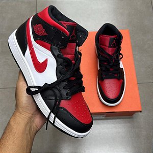 TÊNIS AIR JORDAN 1 MID BRED TOE (COMPLETO)