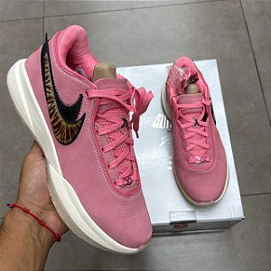 TÊNIS NIKE LEBRON 20 SOUTH BEAST (COMPLETO)