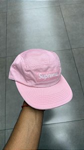 BONÉ SUPREME WASHED CHINO TWILL CAMP PINK FW25-W1