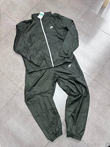 CONJUNTO NIKE VERDE