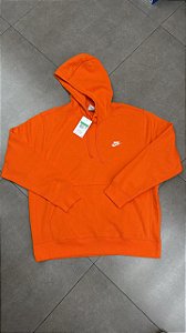 MOLETOM NIKE SPORTSWEAR CLUB SAFETY ORANGE WHITE