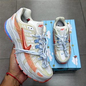 TÊNIS MAKEWAY X NIKE P-6000 SUMMIT WHITE APRICOT AGATE (COMPLETO)