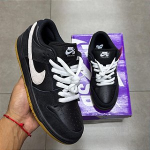 TÊNIS NIKE SB DUNK LOW PRO BLACK WHITE (COMPLETO)
