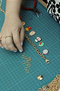 KIT COLAR 9 CHARMS
