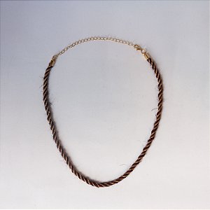 COLAR CORDAO BAIANO COM SISAL BORDÔ