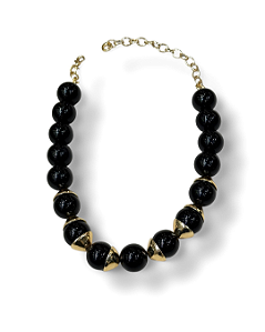 COLAR BOLAS RESINA PRETO DETALHES DOURADO