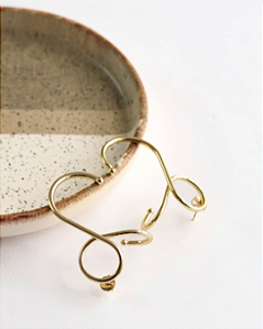 BRINCO EAR CUFF TORCIDO ENCAIXE DOURADO