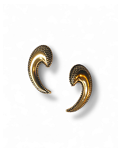 BRINCO VIRGULA BOHO OURO VELHO