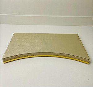 BASE ONDA CÔNCAVA PÉROLA COM FRISO