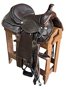 Sela Quarto De Milha Luxo Completa Para Passeios E Trabalho